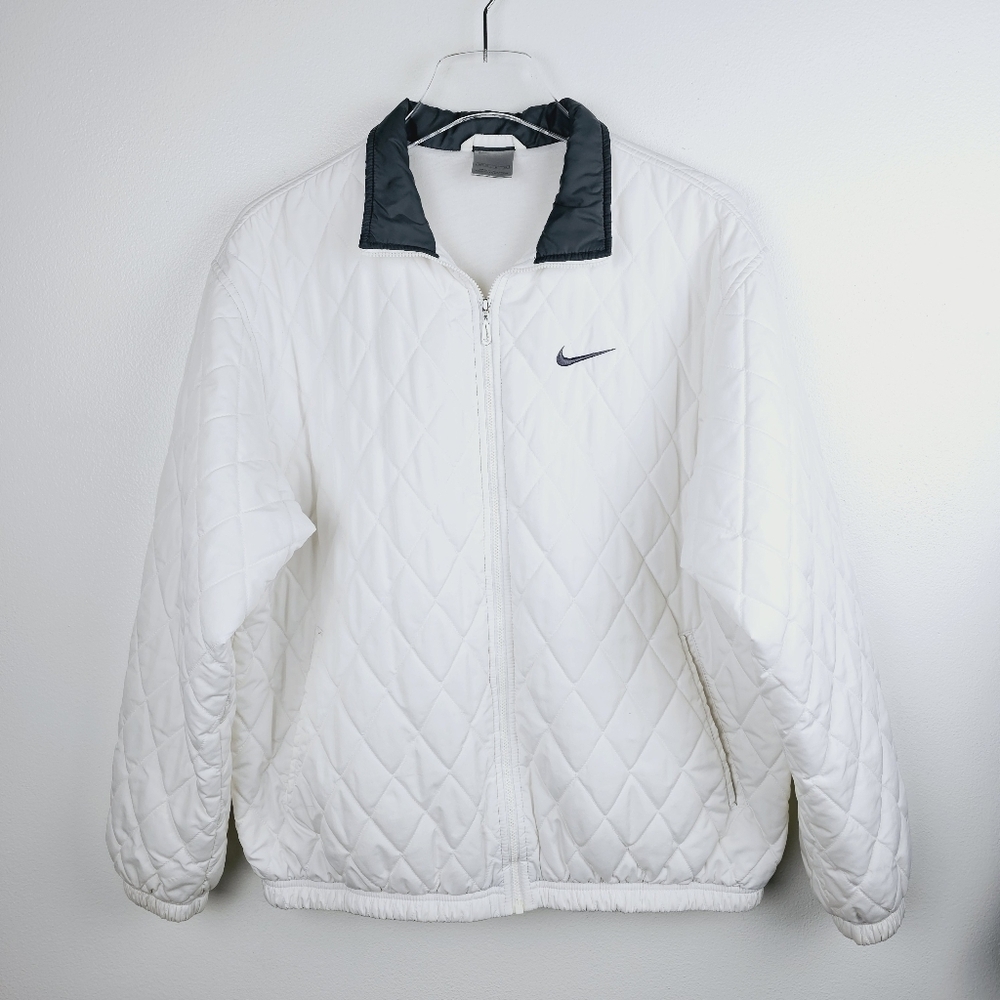 RARE Vintage Nike White Quilted Puffer Jacket, Women's Medium - Picture 2 of 15